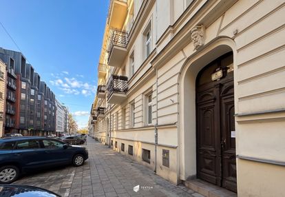 Kamienica|2 pok|wilda|po renowacji|nowe instalacj