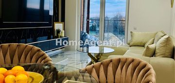 2 pokoje. gotowe do zamieszkania. duży balkon.