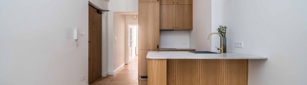 Extra urządzone mieszkanie balkon zieleń centrum