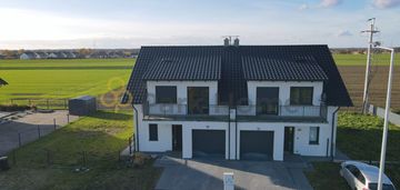 Nowoczesny dom z garażem – 4 pokoje – lipno