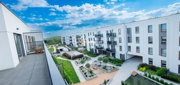 Mieszkanie, garaż i taras 40m2 - ostatnie piętro.