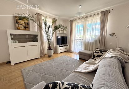 Metro ks janusza / parking / strzeżone osiedle