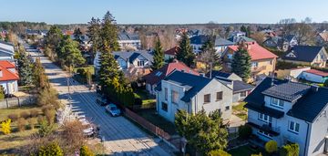 Dom 151 m² dwulokalowy w kobyłce do wykończenia.