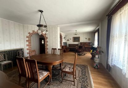 Dom dwurodzinny – 210 m² | garaż |strych | piwnica