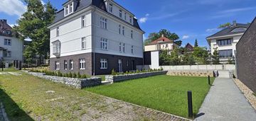 Wyjątkowy apartament z antresolą w zabytkowej willi