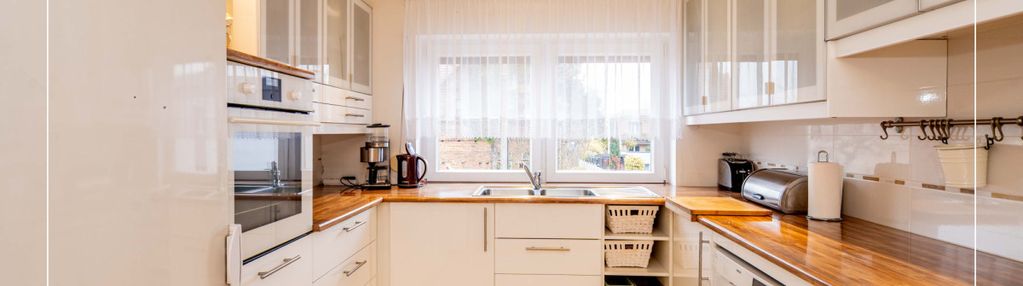 Wielopokolweniowy dom z garażem i zagospodarowanym