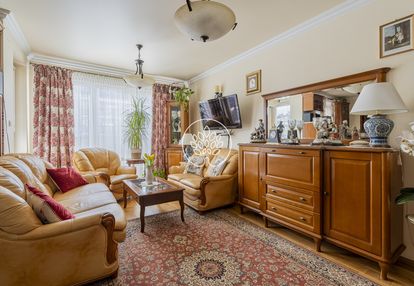 Piękne mieszkanie z ogrodem zimowym