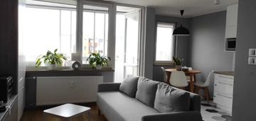 4-pokojowe mieszkanie na bemowie