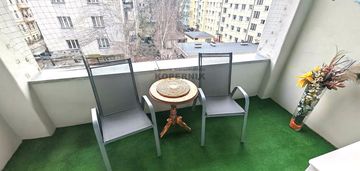 Zadbane 3 pokojowe w kamienicy na bydgoskim.