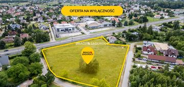 Atrakcyjny teren tarnów przy drodze 94