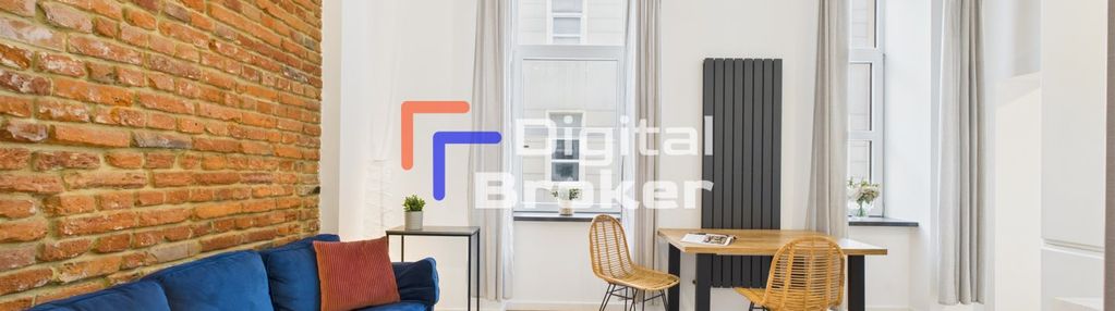 Po rewitalizacji - 2 pokoje po remoncie - parking