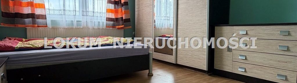 Dom z dużą działką i budynkiem gospodarczym