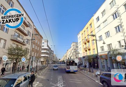 Cała kamienica przy świętojańskiej w gdyni