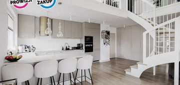 Dwupoziomowy loft z widokiem na las | 70 m² taras