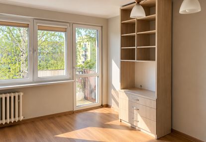 2-pokojowe mieszkanie z balkonem i windą osiedle leśne