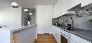 2-pokojowe i do wejścia i myśliwska i płaszów