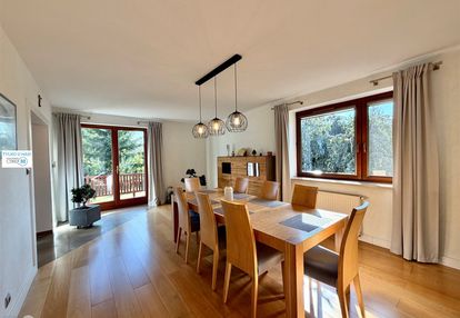 Komfortowy dom premium z fotowoltaiką i garażami