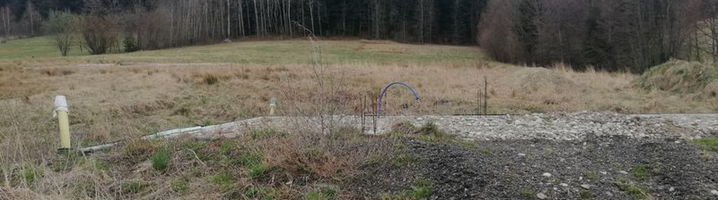 Działka z rozpoczętą budową mogilno