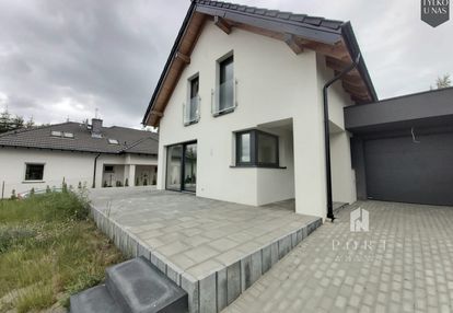 Dom jednorodzinny w lniskach
