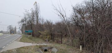 Grunt budowlany pod mieszkaniówkę lub usługi mpzp