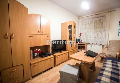 Kawalerka umeblowana  centrum,  miejsce postojowe.