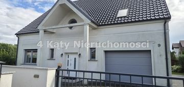 Wysoki standar salon + 4 pokoje, 3 łazienki