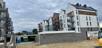 Balkon i ogrzewanie podłogowe i pomalowane