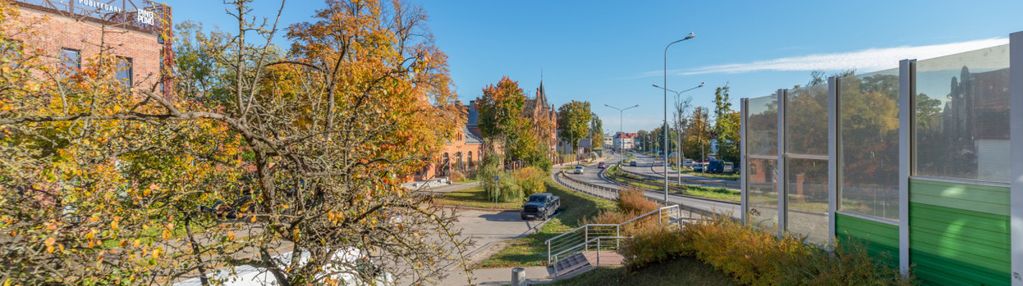 4-pokoje, ul. słowackiego, obok garnizonu.