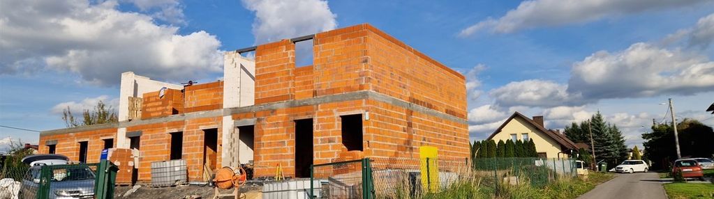 Przestronny apartament z balkonem