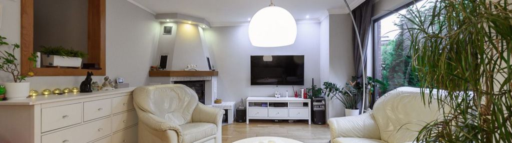 ➠ metro "trocka"➠ segment ➠5 pok. 164 m²