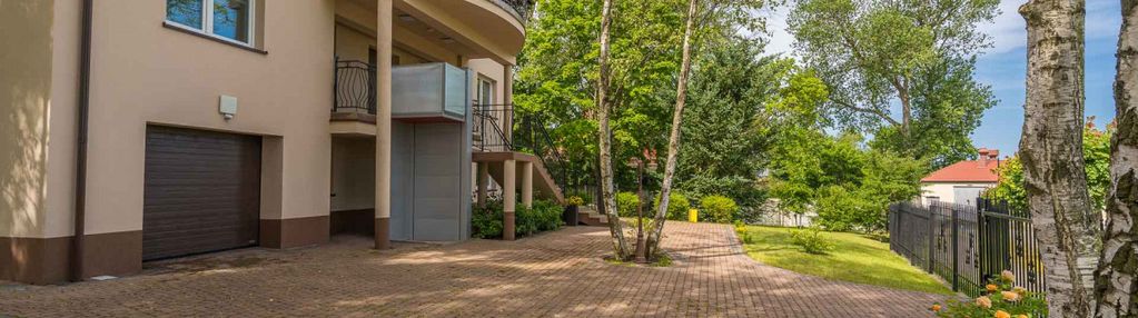 9 apartamentów i 140m2 mieszkalne, 400 m od plaży