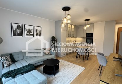 Nowy apartament przy ścianie lasu- małokacka
