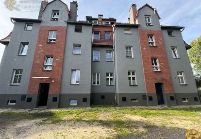 Bytom ul.towarowa "m" 2 pok/ + komórka