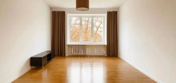 Dwupokojowe dla 2-3 osób bez małych dzieci