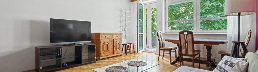 Dwa pokoje, duży balkon, forty bema.