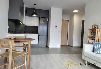Garaż / balkon / po remoncie / nie zamieszkane