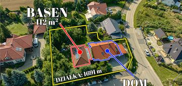 Dom z krytym basenem i pięknym ogrodem!