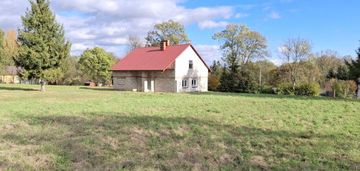 Pięknie położony dom na dużej 21 arowej działce!!