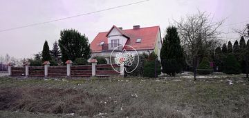 Dom z własnym stawem możliwa zamiana na mieszkanie