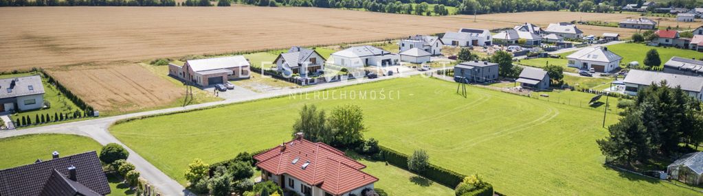 Przestronny parterowy dom w jaworzu