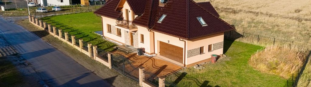 Rezydencja,dużadziałka,3łazienki,klima,2xauto,las