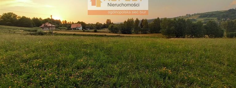 Działka budowlana 25 ar z wz i widokiem na okolicę