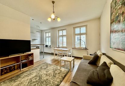 2 pokoje/balkon/kamienica/przy wyspie słodowej