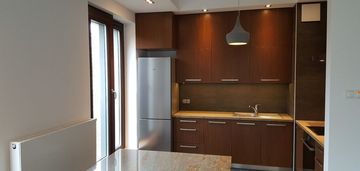 Trzypokojowy apartament na powiślu
