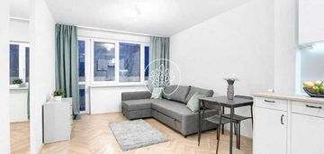 Inwestycyjne/doskonała lokalizacja/balkon