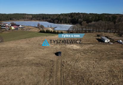 Działka nad jeziorem w okuninie