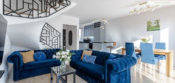 Stylowy segment z ogrodem i miejscem dla rodziny