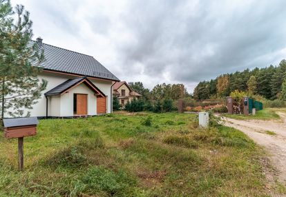 Dom z garażem do własnej aranżacji otoczony lasem!