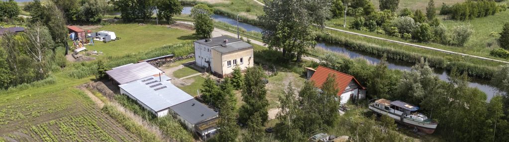 Działka z domkiem i pozwoleniem na budowę
