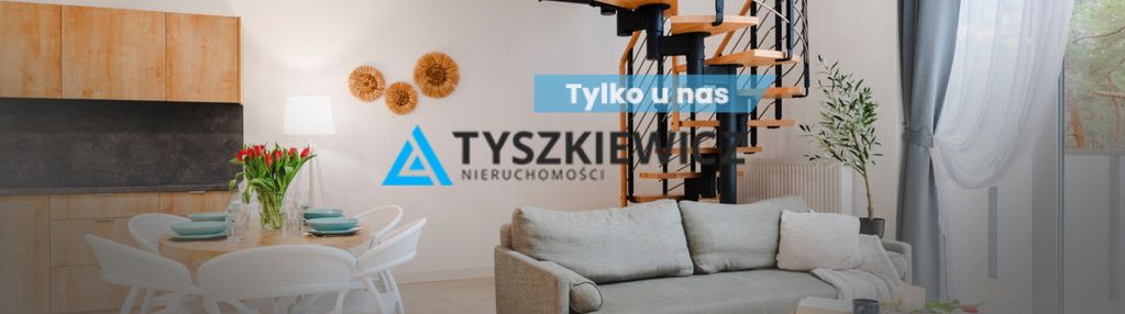 Penthouse z widokiem na morze i tarasami